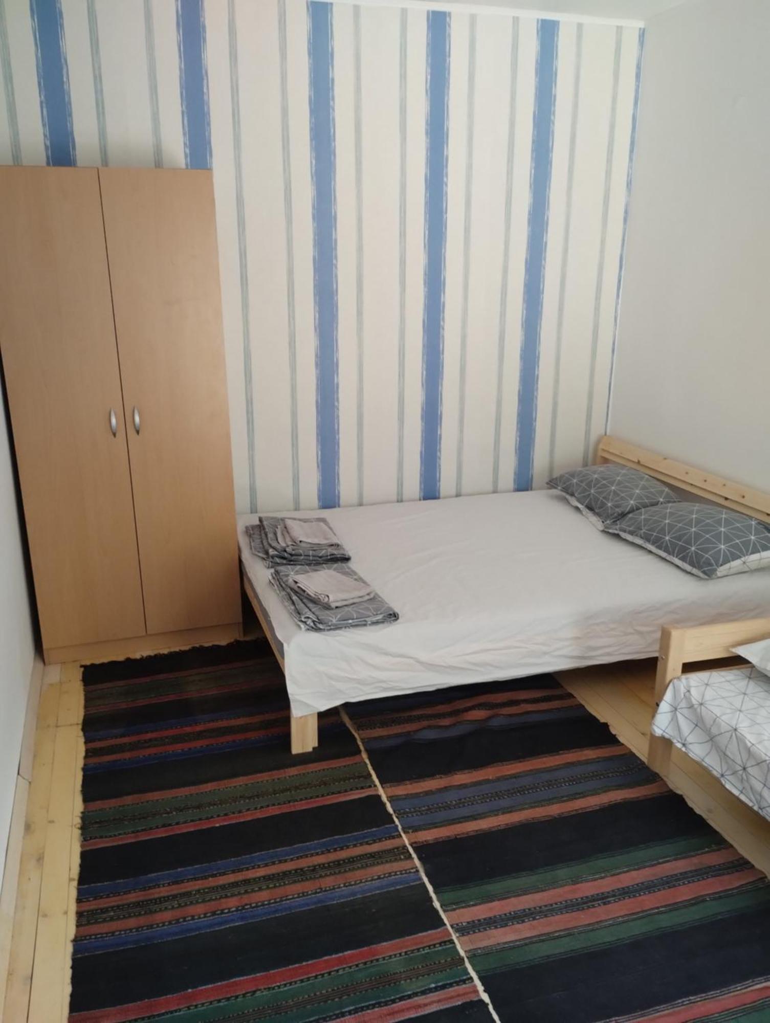 Hotel Втори Километър Ovcha Mogila Exterior foto