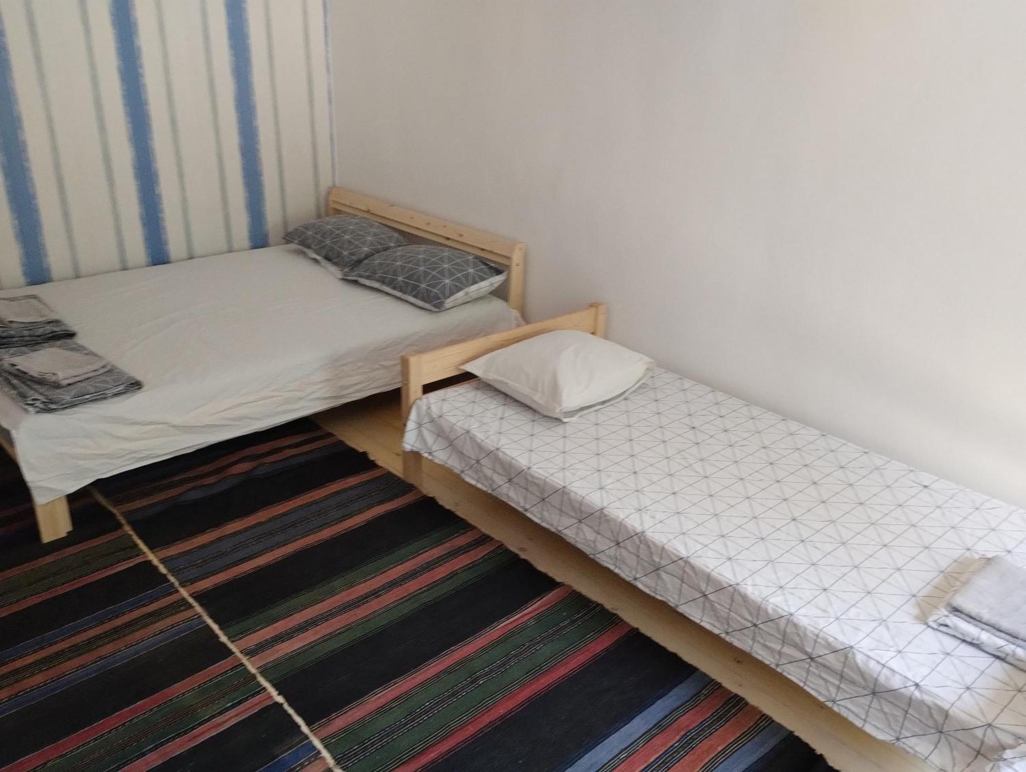 Hotel Втори Километър Ovcha Mogila Exterior foto